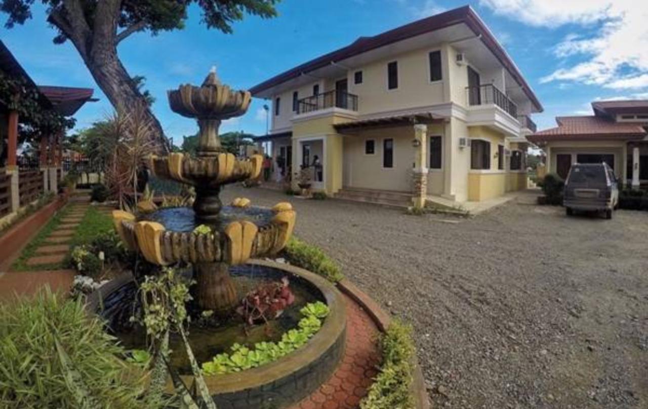 Maruyog'S Ridge Convention Center Hotel Quezon City Exterior photo